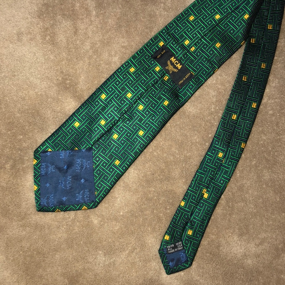 🛑🛑MCM Tie